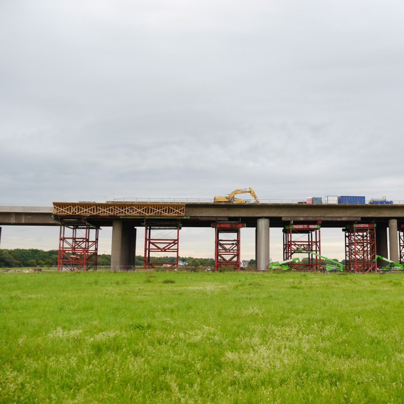 media/image/Abbruchgerust-Dorlar-Autobahnbruck-A45-01NtWF5TfxhT0u3.jpg